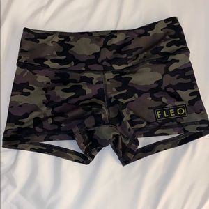 Fleo 3.25 size small